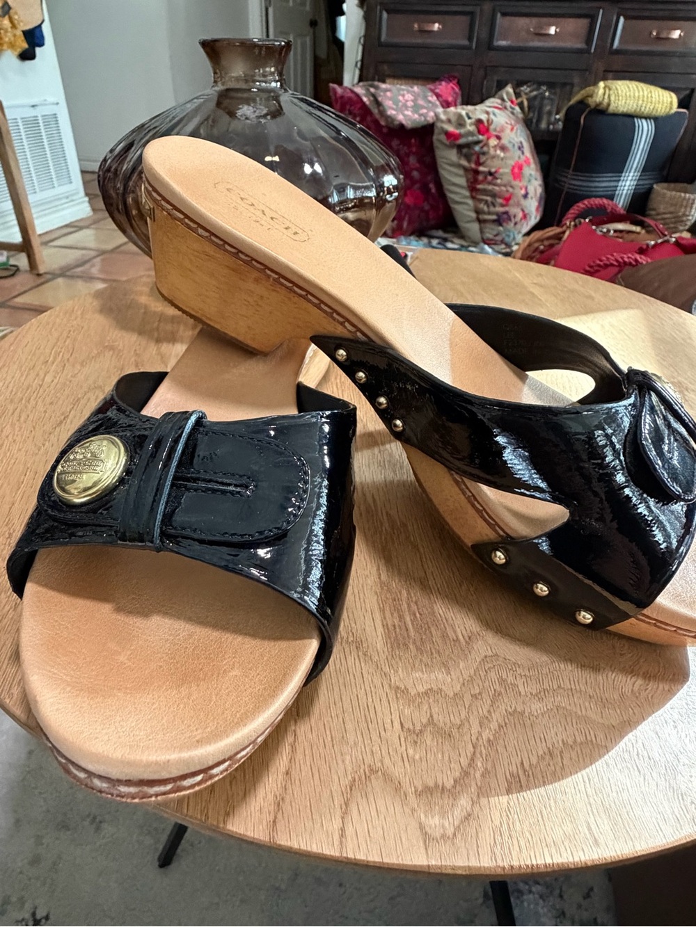 Coach Vintage Y2K Black Patent Leather Wood Wedge Sandals Size 8B